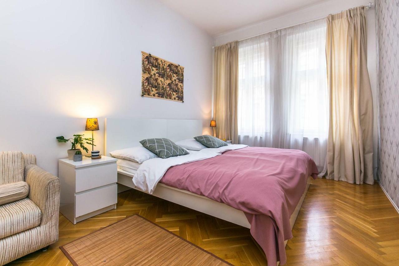 Art Apartments Prague II Praga Exterior foto